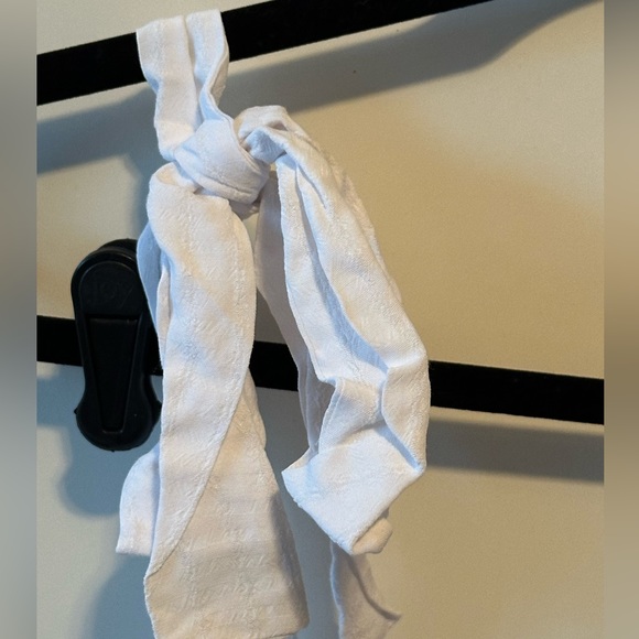 H&M jacquard floral tie shoulder swingy white tank NWT size XXL - Picture 6 of 8